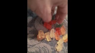 Je mapelle gummy bears part 2