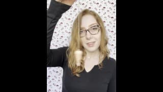邪恶的色情Addiction治疗师