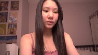 Cute 亚洲女孩 ASMR - Luke 20-21