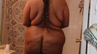 Amateur Ebony BBW Shower Time